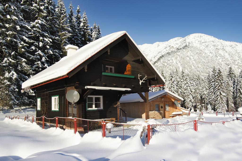 Grossmitt Villa Pertisau Rum bild